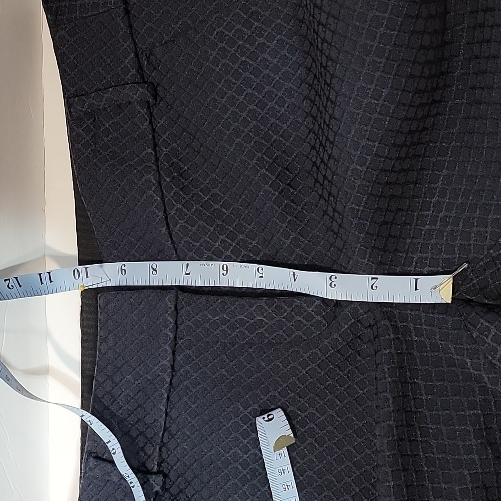 LOFT dress pants "Marissa Skinny" size 8 tall, black with navy diamond print - Picture 8 of 9